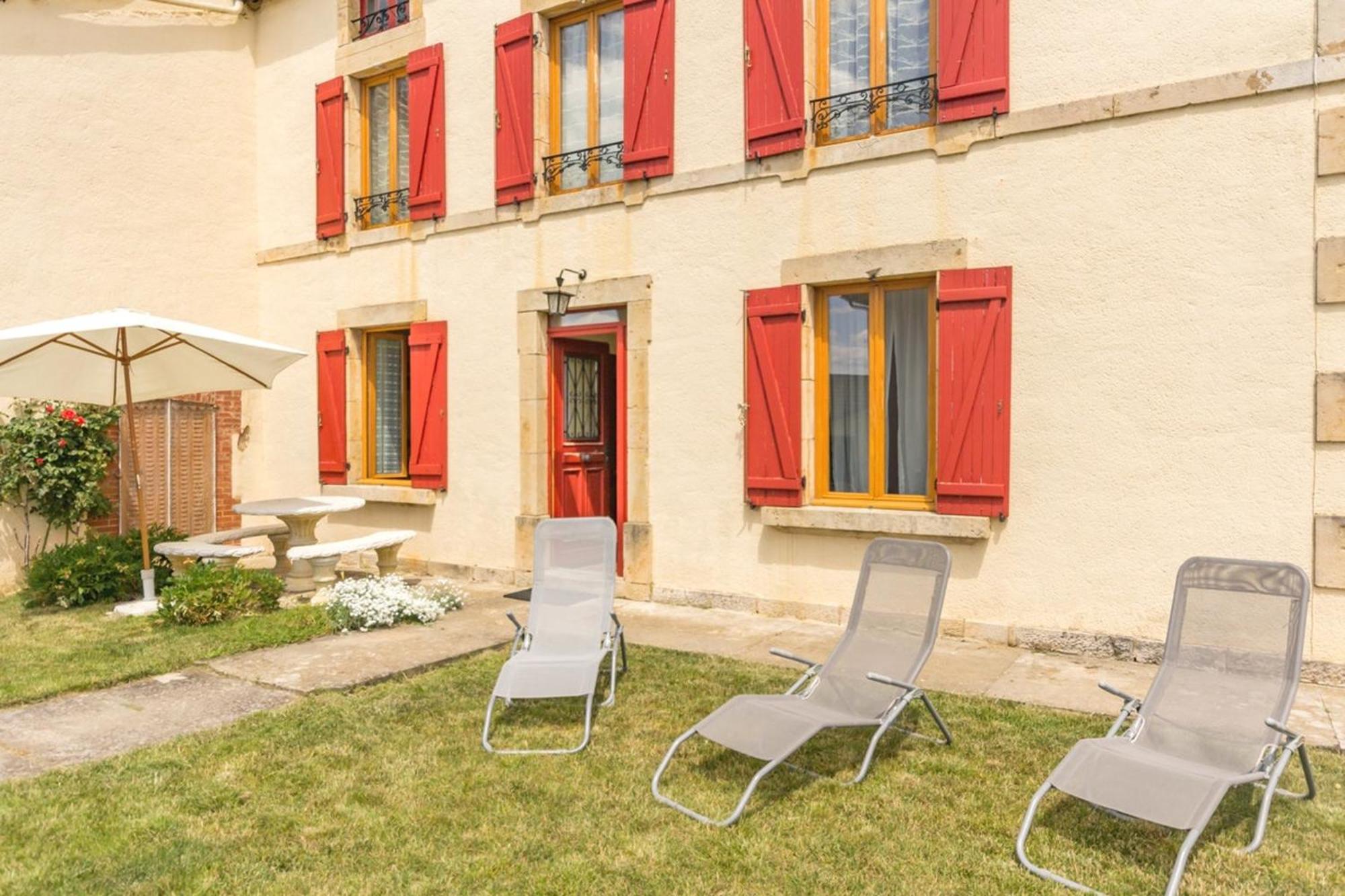 Maison Chaleureuse A Eringes Avec Jardin Et Parking Inclus Εξωτερικό φωτογραφία